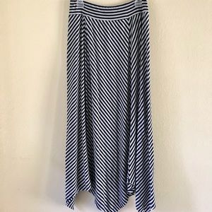 🍁🍁LAST DAY 10/30🍁🍁 Navy and Grey Maxi Skirt